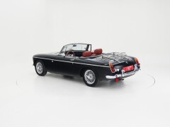 MG B \'68 