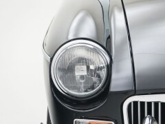 MG B \'68 