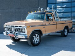 Ford F150 XLT Ranger V8 \'76 