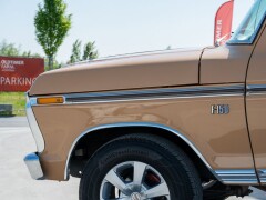 Ford F150 XLT Ranger V8 \'76 