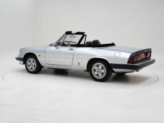 Alfa Romeo 2000 Spider 3 \'84 