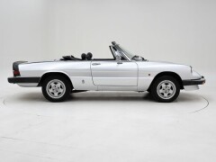 Alfa Romeo 2000 Spider 3 \'84 