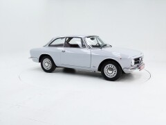 Alfa Romeo 1300 GT Junior \'71 