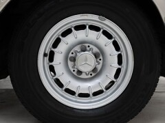 Mercedes Benz 380 SL + hardtop \'85 