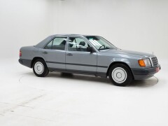 Mercedes Benz 230E \'88 