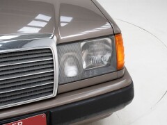 Mercedes Benz 230 CE \'88 