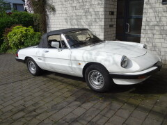 Alfa Romeo Spider 2,0