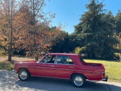 Mercedes Benz LA PICK-UP 220 D 