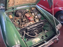 MG B Roadster