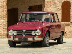 Alfa Romeo GIULIA SUPER 1.3 