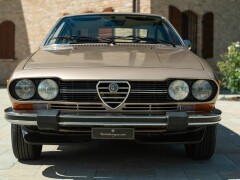 Alfa Romeo GTV 2000 