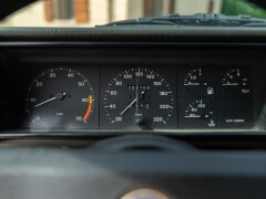 Alfa Romeo 75 