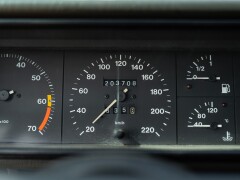 Alfa Romeo 75 