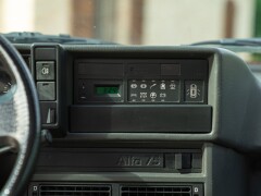 Alfa Romeo 75 