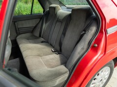 Alfa Romeo 75 