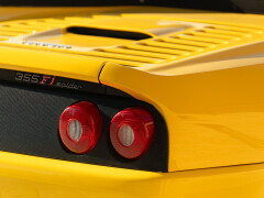 Ferrari F355 F1 SPIDER 