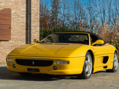 Ferrari F355 F1 SPIDER 