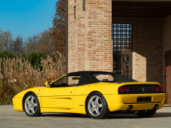 Ferrari F355 F1 SPIDER 