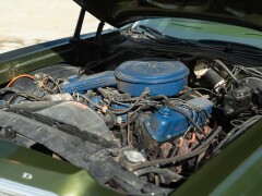 Ford GRAN TORINO 4 DOOR 5.7 V8 BROUGHAM 