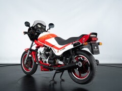 Moto Guzzi V65 LARIO 