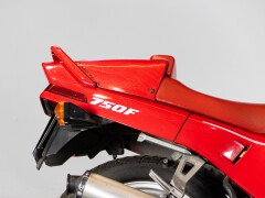 Honda VFR 750 