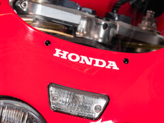 Honda RC45 (RVF750) 