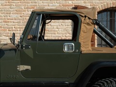 Jeep CJ7 