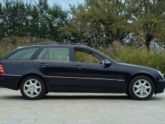 Mercedes Benz C 320 