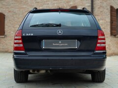 Mercedes Benz C 320 