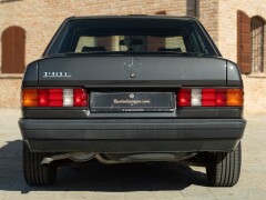 Mercedes Benz 190 E 