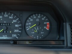 Mercedes Benz 190 E 