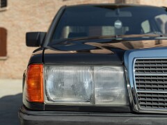 Mercedes Benz 190 E 