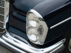 Mercedes Benz 300 SEL 3.5 