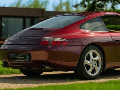 Porsche 996 (911) CARRERA 