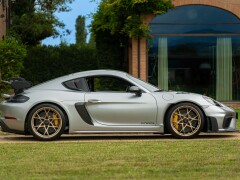 Porsche CAYMAN 718 GT4 RS “weissach” 