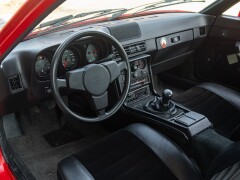 Porsche 924 