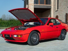 Porsche 924 