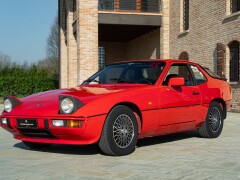Porsche 924 