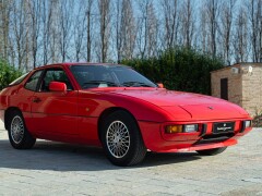 Porsche 924 