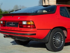 Porsche 924 