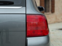 Porsche CAYENNE TURBO 
