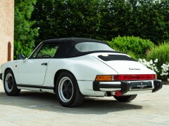 Porsche 911 CARRERA 3.2 CABRIOLET 