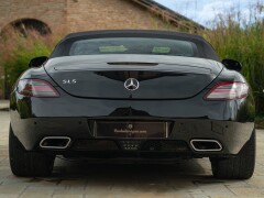 Mercedes Benz SLS AMG Roadster 