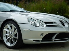 Mercedes Benz SLR MCLAREN 