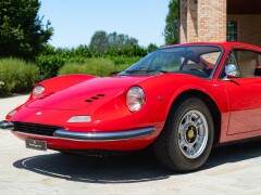 Ferrari DINO 246 GT 