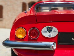 Ferrari DINO 246 GT 