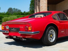 Ferrari DINO 246 GT 