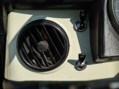 Alfa Romeo SPIDER 1750 VELOCE \"OSSO DI SEPPIA\" 