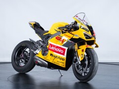 Ducati PANIGALE V4 BAGNAIA WORLD CHAMPION REPLICA 