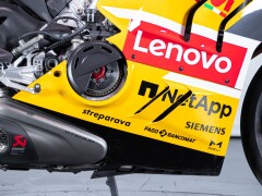 Ducati PANIGALE V4 BAGNAIA WORLD CHAMPION REPLICA 